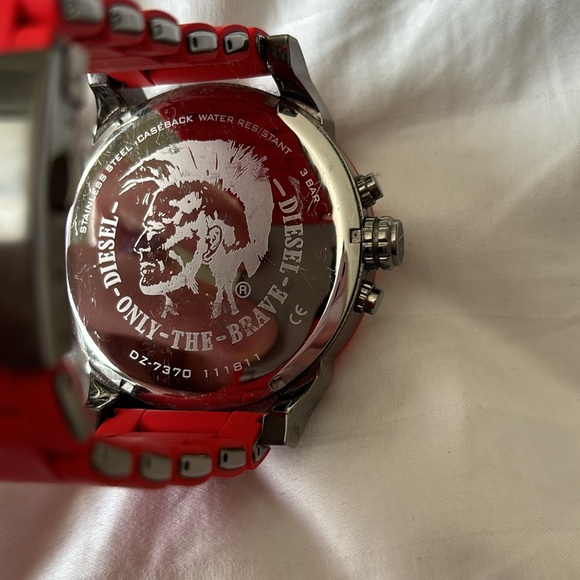 Mr. Daddy Red Diesel Watch - Picture 5 of 7